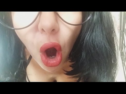 ❤️ Dušo, tvoja maćeha te danas ne pušta u školu... Previše te trebam... Super porno kod nas ❌