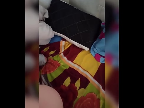 ❤️ Moja cimerica ostaje sama doma jer joj muž ide na odmor a ja koristim priliku da je pojebem i napunim joj dupe mlijekom Super porno kod nas ❌